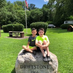 Meet your Posher, Suzanne